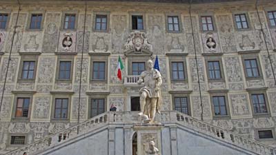 Пьяццадей Кавальери – Рыцарская площадь в г. Пиза