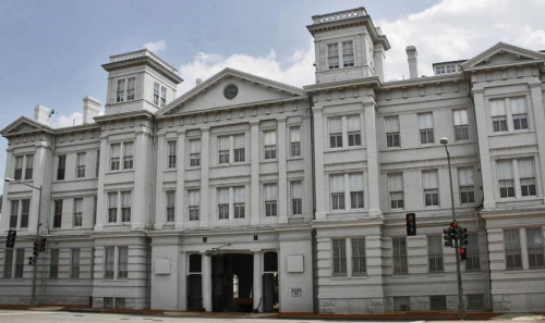 Парадные ворота Вашингтонской военной верфи, современный вид (Latrobe Gate, Washington Navy Yard, 1804 г.)