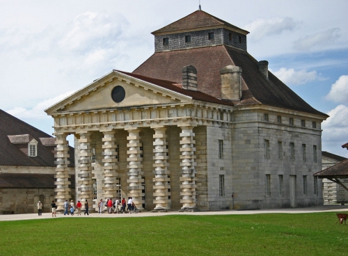 Королевская солеварня в Арк-э-Сенан&nbsp; (Saline royale d'Arc-et-Senans, 1775-1779 гг.)
